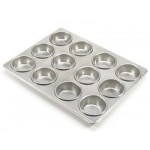 Forma tradicional de alumínio para 12 cupcakes