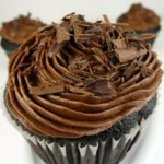 Cupcake de Chocolate e Beijinho (Vídeo)