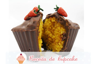 Cupcake de Cenoura com Chocolate