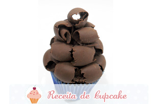 Cupcake Nega Maluca