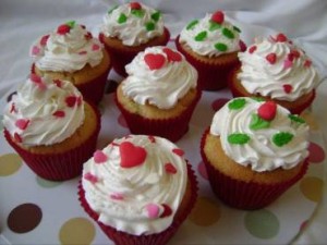 Cupcake com Geleia Cupcake com Geleia